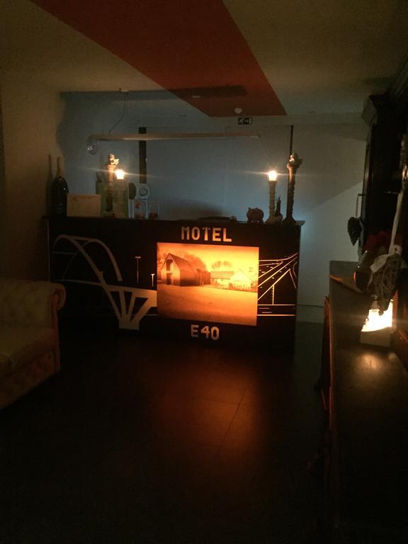 M-Otel E40 韦特伦 外观 照片
